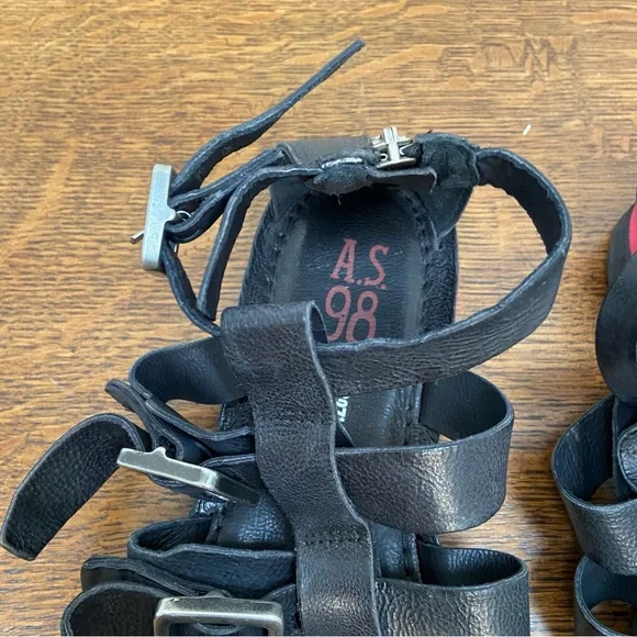 RARE A.S. 98 BLACK LEATHER BRANTLEY BUCKLE CAGE EDGY WOMENS 42 GLADIATOR SANDAL